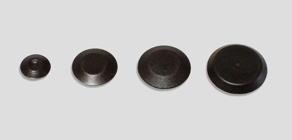 3/8" plug - flush blk. plastic