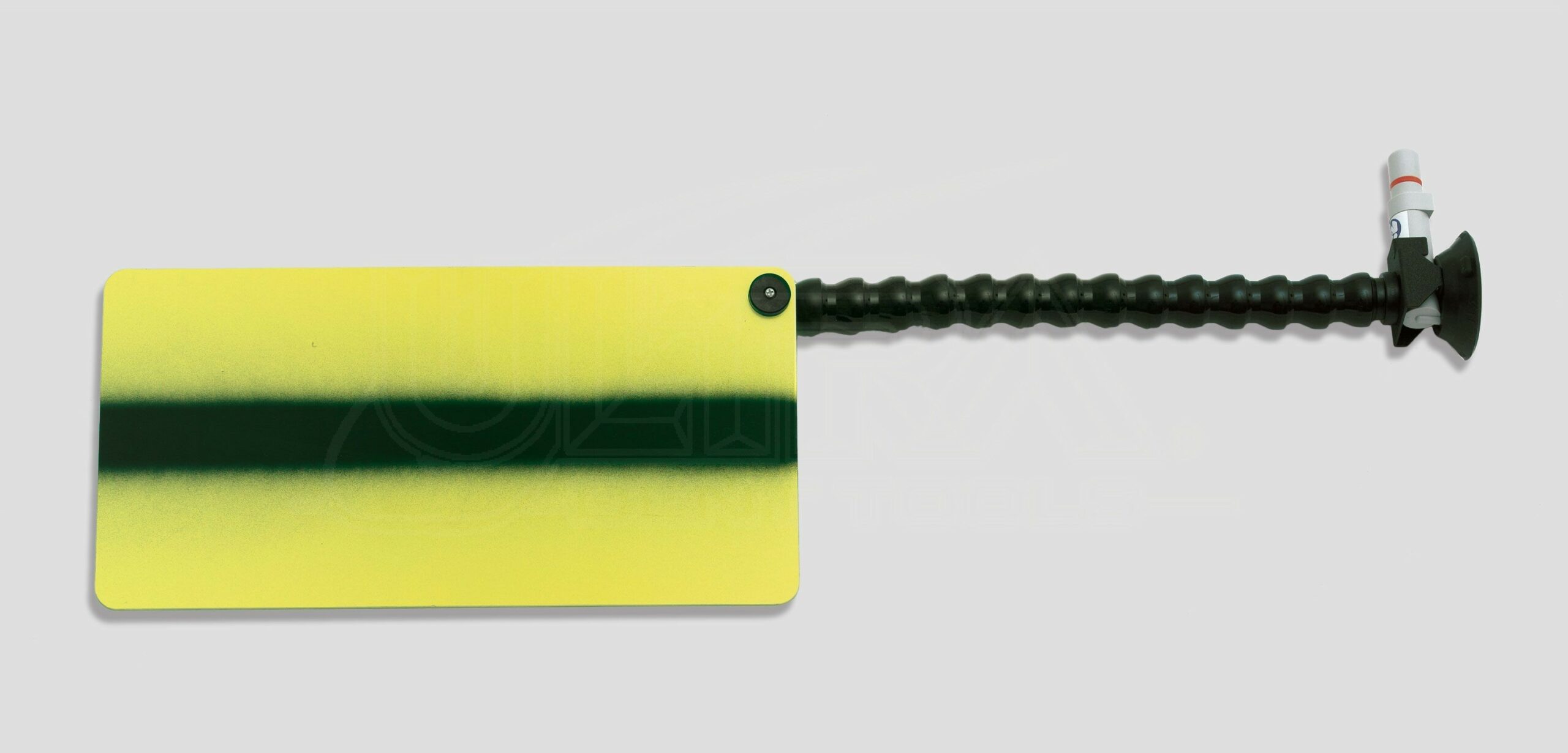 Extra large reflection board, 7.5" x 15" w/3" pump-up suction cup, white & yellow w/black fade