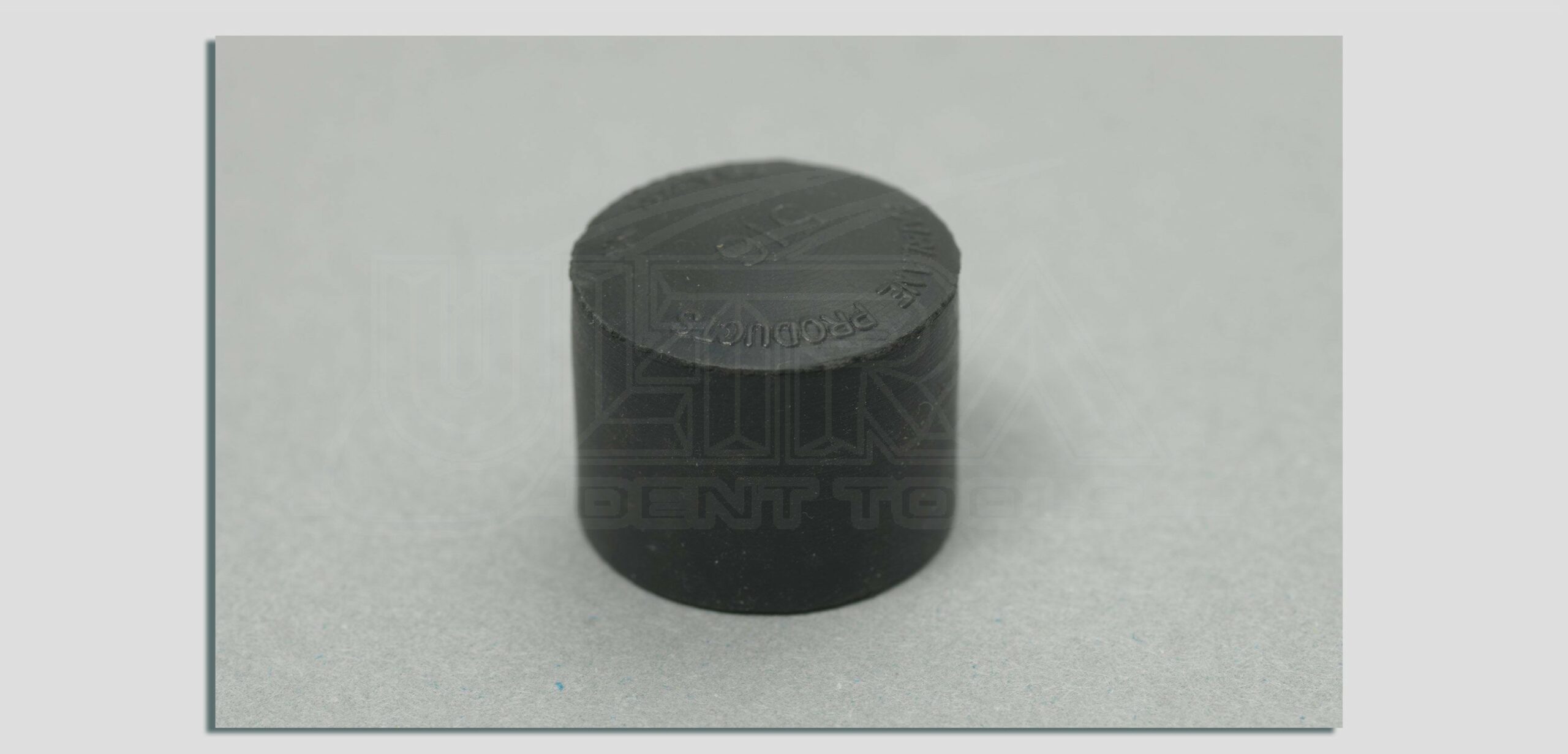 Large black neoprene softip screw-on cap - 3/4", 10-32 thread